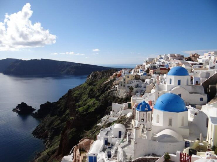 Santorini Small-Group Tour With Wine Tasting & Food Pairing - Small Group Experience