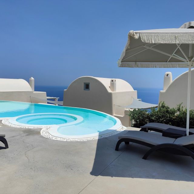 Santorini: Spa Massage Break Pool Day Access for 3-9 Friends - Pricing and Savings