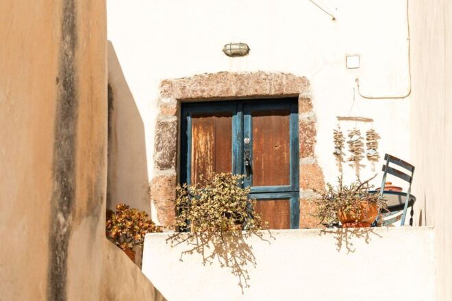 Santorini: Spend The Day With A Local - Important Information
