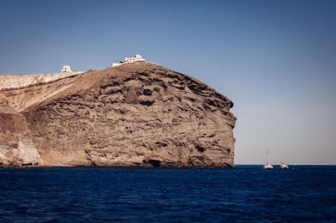 Santorini: Sunset Boat Cruise With BBQ Meal & Drinks in Oia - Inclusions and Exclusions