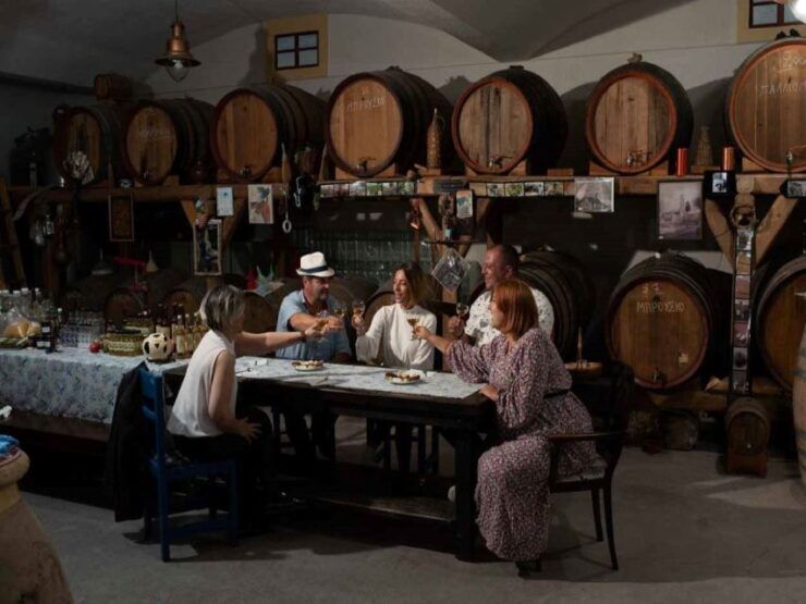 Santorini: Sunset Cheers & Dine - Experience Highlights