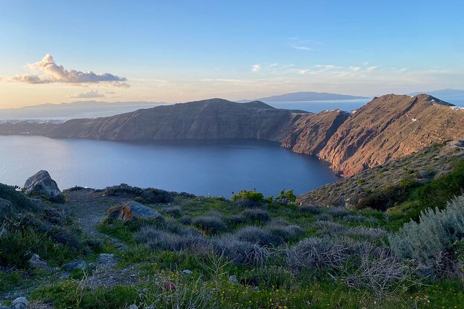 Santorini: Sunset Walking Tour in Caldera With Tasting - Cancellation Policy and Weather