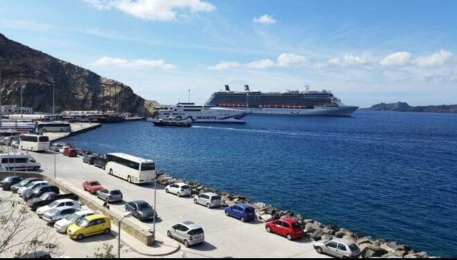 Santorini Tour Experts at Hidden Treasures of Island - Churches and Wineries in Santorini