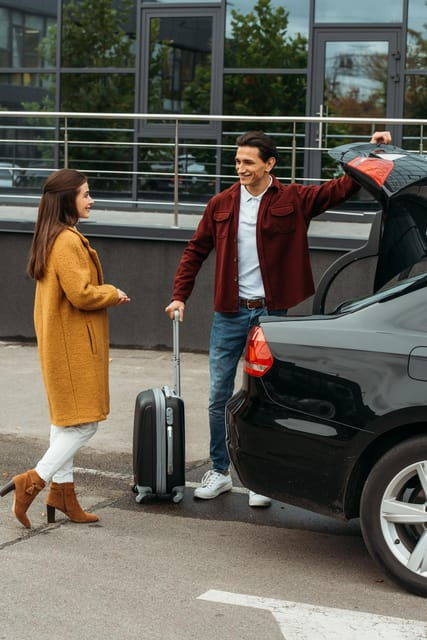 Santorini Transfer With Luxury Mercedes Car - Accessibility Considerations