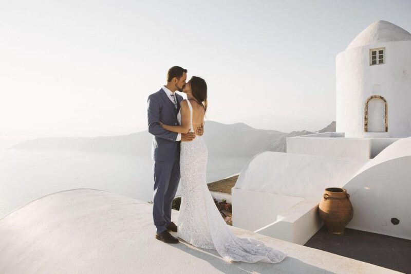 Santorini Unfiltered: Luxury Photoshoot with a Photographer - Good To Know