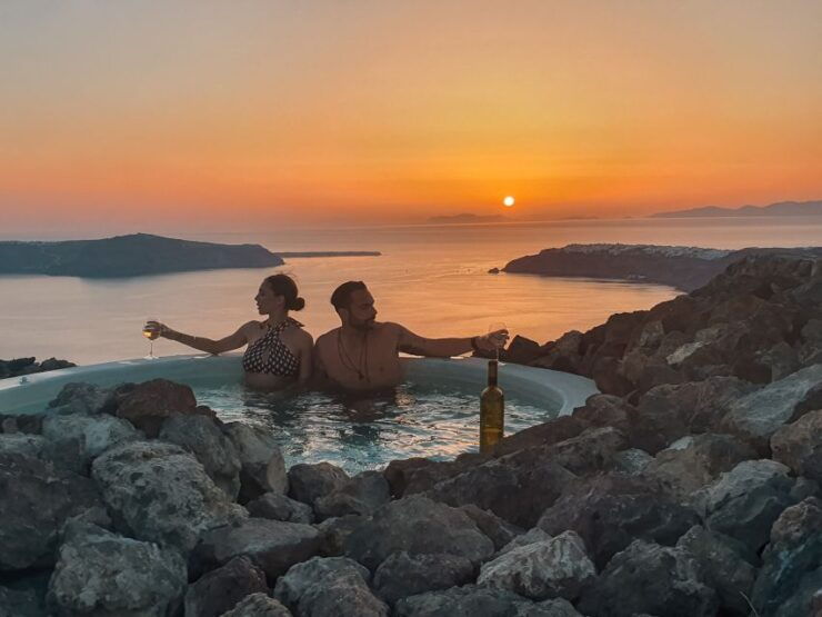 Santorini: Volcanic Hot-Tub Experience With Caldera Views - Activity Details