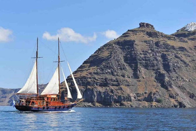 Santorini Volcanic Islands Cruise: Volcano,Hot Springs,Thirassia and Oia Sunset - Pick-up and Drop-off Locations