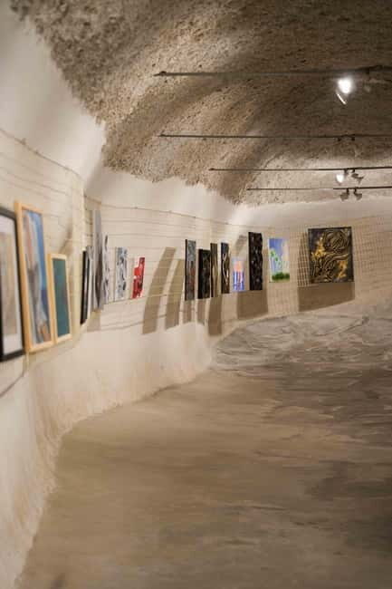 Santorini: Volcanic Wine Tour to 2 or 3 Wineries - FAQ