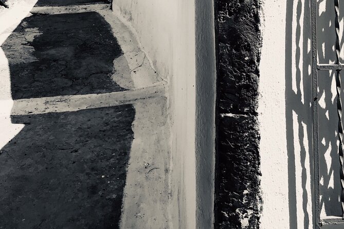 Santorini Wine Tasting and Traditional Cave Settlement Tour - Cancellation Policy