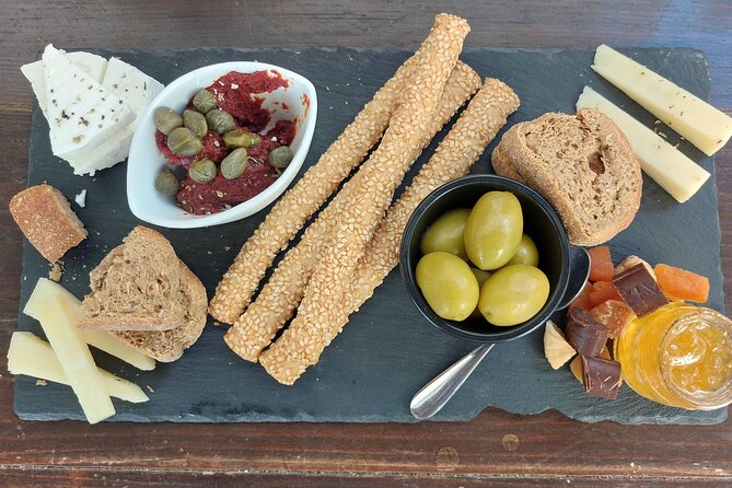 Santorini Wine Tasting & Food Pairing :Taste Good Life at Santorini - Discovering the Wine-Making Process in Santorini