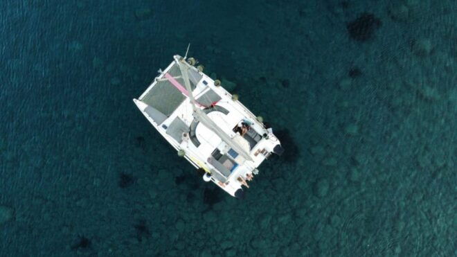 Santorini:Catamaran: Private Cruise With Food & Drinks - Itinerary