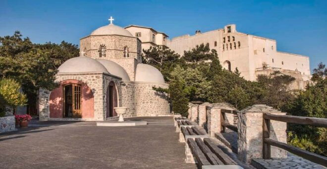 Santorini:Privet Highlights Tour With Wine Tasting - Inclusions and Exclusions