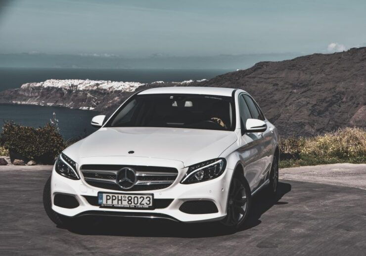 Santorini:Taxi Services on the Island Including Airport/Port - Good To Know
