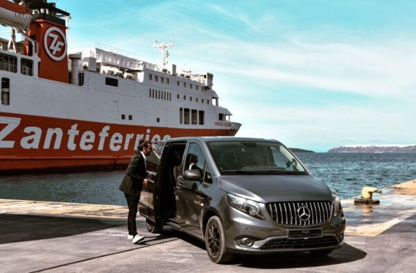 Santorini:Taxi Services on the Island Including Airport/Port - Frequently Asked Questions