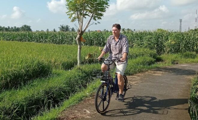 Sanur, Bali: E-bike Rental - Full Description