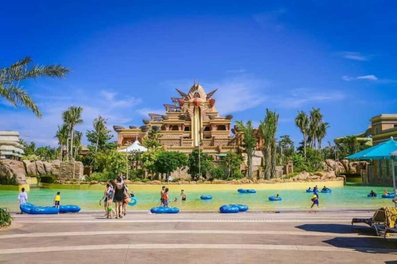 Sanya: Atlantis Water Park and Yacht Sailing Day Trip - Atlantis Water Park: The Morning Thrill