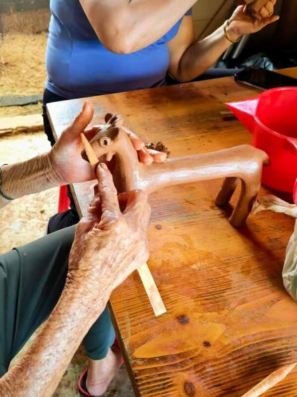 Sanya: Li Ethnic Pottery Workshop Experience - Introduction to the Li Pottery Workshop