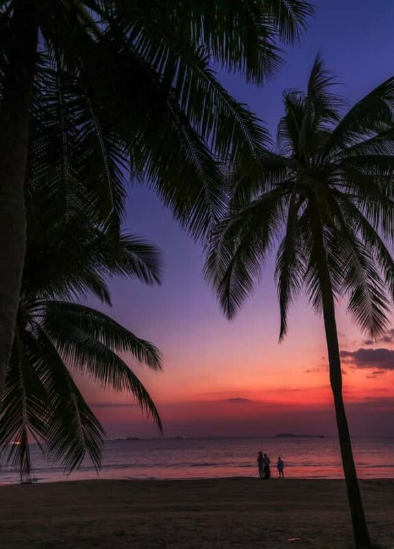 Sanya: Nanshan Scenic Area & Yazhou Ancient City Tour - Tianya Coastal Town: Where Culture Meets the Coast