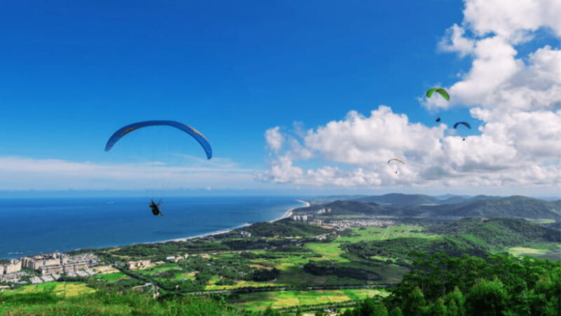 Sanya: VIP Paragliding Experience Over Haitang Bay - The Flight Experience in Detail