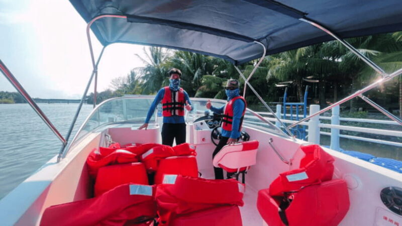 Sanya: VIP Paragliding Experience Over Haitang Bay - The Price and Its Value