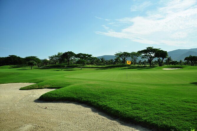 Sanya Yalong Bay Golf Club or Course Tee Time Reservation - The Sum Up