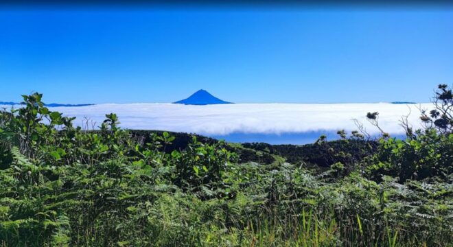 São Jorge: Island Round Trip Up to 7 Hours. - Notable Stops and Attractions