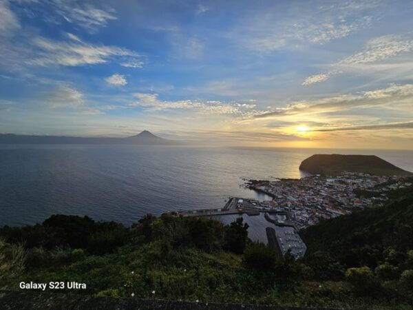 São Jorge: PR01 Hike & Tour - Full Day Adventure - Scenic Views at Calheta