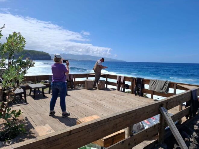 São Miguel: 2-Days Highlights Tour With Tea & Pineapple - Group Size and Language