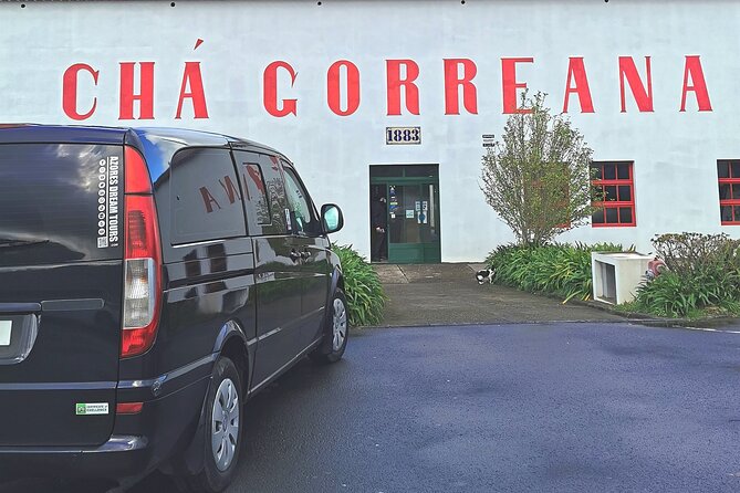 São Miguel, Azores - Private Tour in 8 Seats Van "Exclusively for You" - The Sum Up