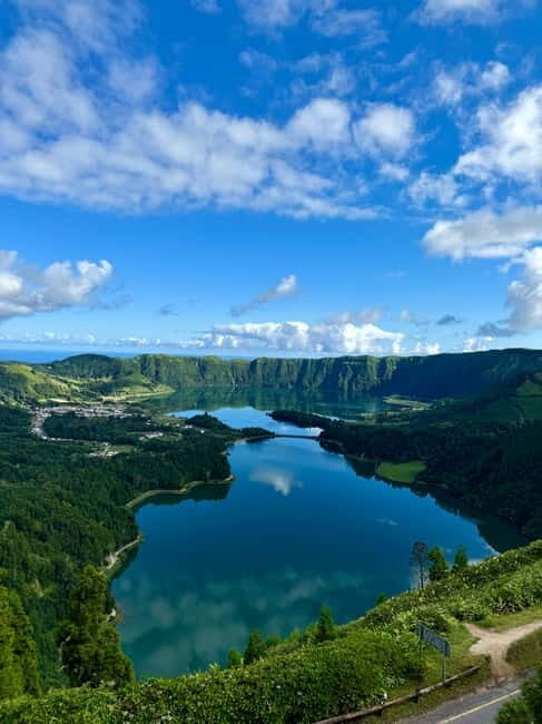 São Miguel Azores: Sete Cidades Guided tour with a local - The Sum Up