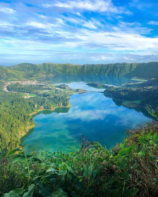 Sao Miguel Island: Sete Cidades and Lagoa do Fogo Tour - Transportation, Group Size, and Practicalities