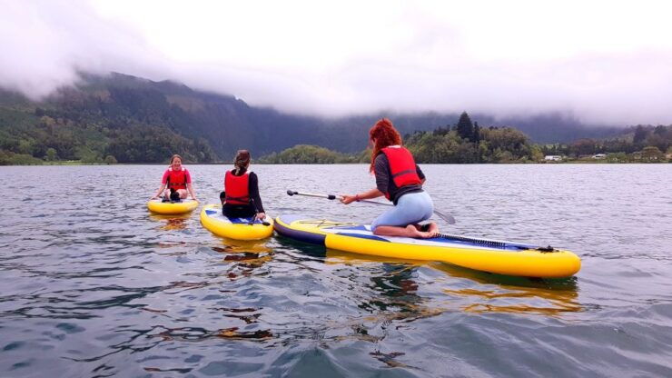 São Miguel: Lagoa Das Sete Cidades Standup Paddleboard Yoga - Activity Details