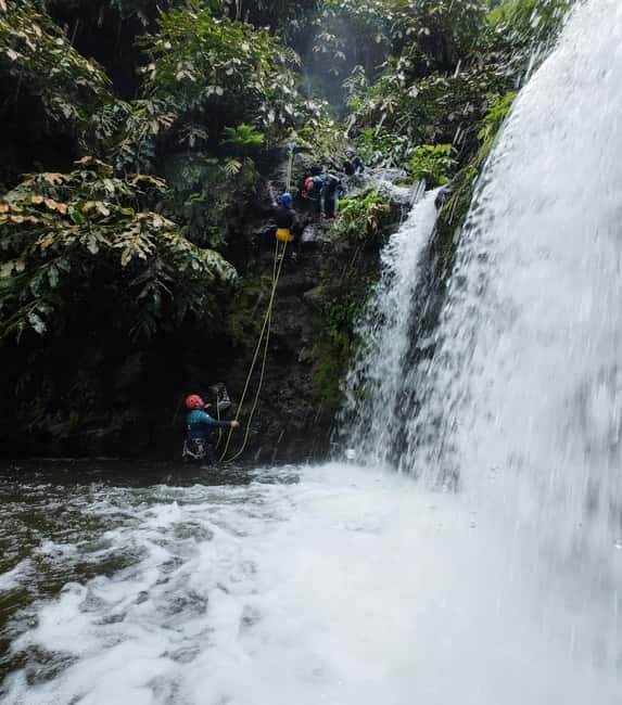 São Miguel: Level 1 Canyoning in Ribeira dos Caldeirões - FAQs