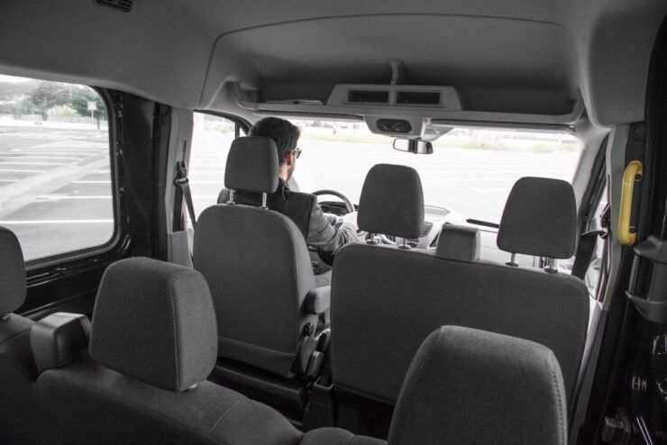 São Miguel: Private Transfer From Airport to Ponta Delgada - Transfer Experience