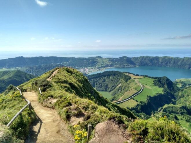 Sao Miguel: Private Van Tour to Sete Cidades, Lagoa Do Fogo - Directions