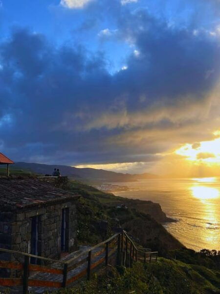 São Miguel: the Majestic North Tour (Waterfalls W/Lunch) - Recommended Attire