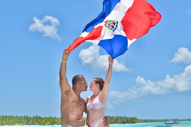 Saona Island: Private Yacht Tour with Snorkel in DR - Considerations Before Booking