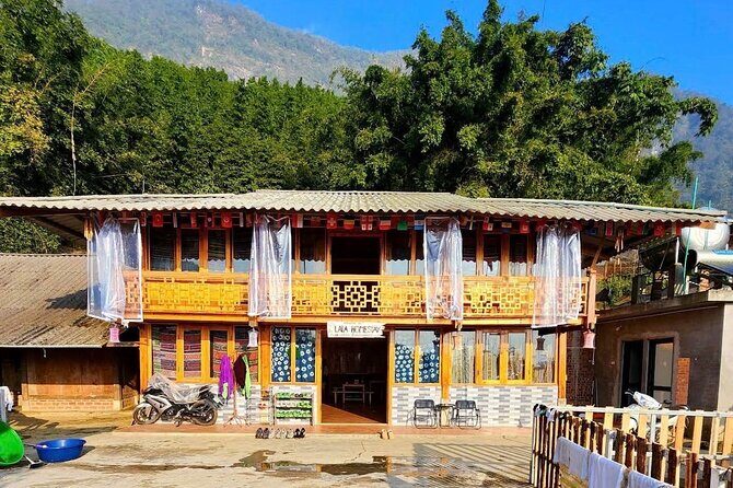 Sapa 2 Day 1 Night Trekking Mountain,Rice fields and Village Tour - An In-Depth Look at the Sapa Trekking Experience