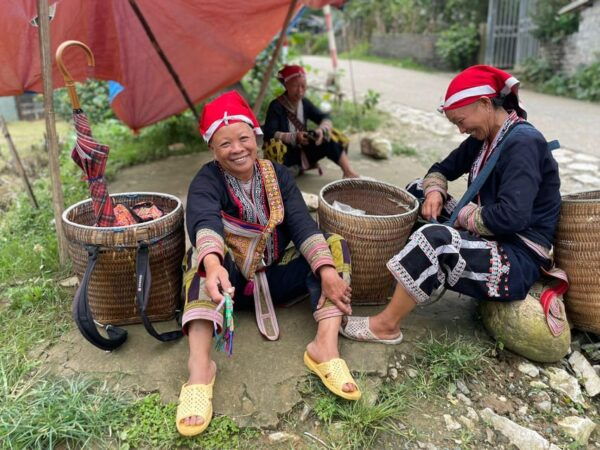 SAPA 2 Day Trekking & 1 Night Homestay With LOCAL PEOPLE - Health and Safety Considerations