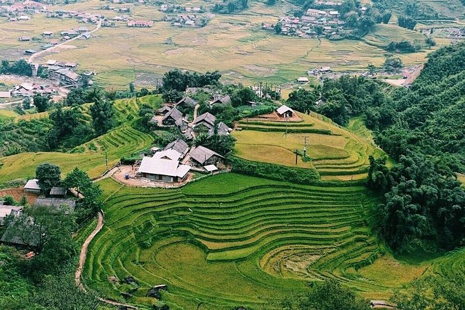 Sapa 2 Days 1 Night Tour From Hanoi - Overnight in Hotel ( Full Inclusions) - Common Questions