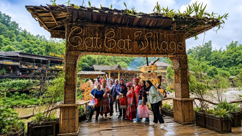 Sapa 2D1N Tour from Hanoi: Cat Cat, Moana & Fansipan or Trekking - A short route from Hanoi to Sapa