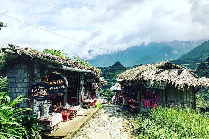 Sapa 2D1N Trekking to Giang Ta Chai Village From Hanoi by Bus - Common Questions