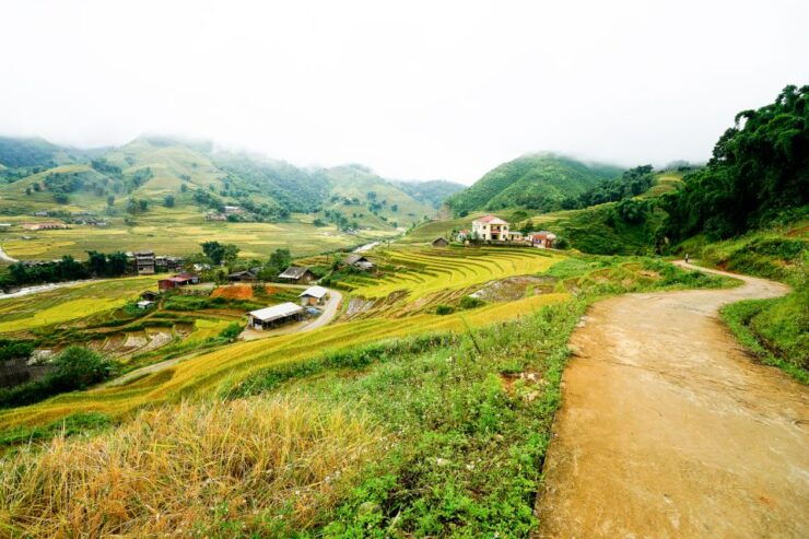 Sapa: 3-Day, 3-Night Trek and Hotel With Overnight Train - Experience