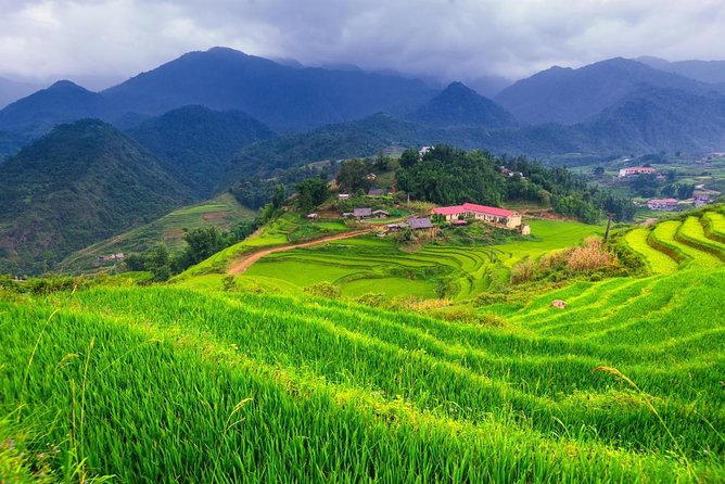 Sapa 4-Night, 3-Day Trekking Tour From Hanoi - Weather Policy
