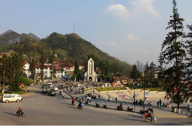 Sapa Budget GROUP TOUR 3 Nights 2 Days by Train - Accommodation Details