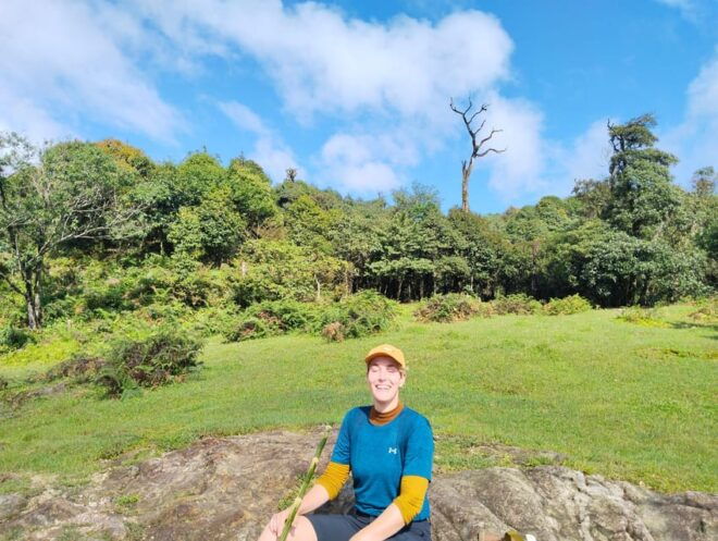 SAPA : Climb up to Fansipan Mountain With LOCAL GUIDE - Essential Gear Checklist