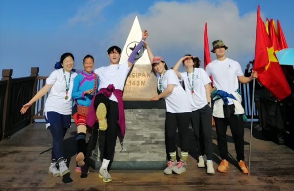 Sapa: Epic 1-Day Trek to Fansipan Mountain Peak - Fitness Level and Safety Considerations