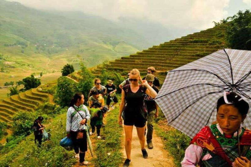 Sapa: Half Day Treck To Visit Y Linh Ho , Lao Chai, Ta Van - Trek Details and Itinerary