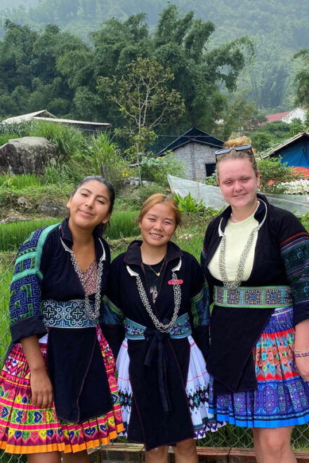 Sapa Package Tour 2-Day With Fansipan Peak & Meal From Hanoi - Day 2 Highlights