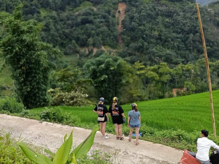 Sapa Scenic Motorbike Adventure With Local Guide - Meet Your Local Guide